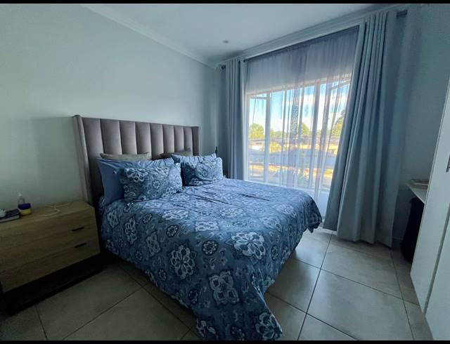 2 BEDROOM FLAT TO LET IN CRESTHOLME